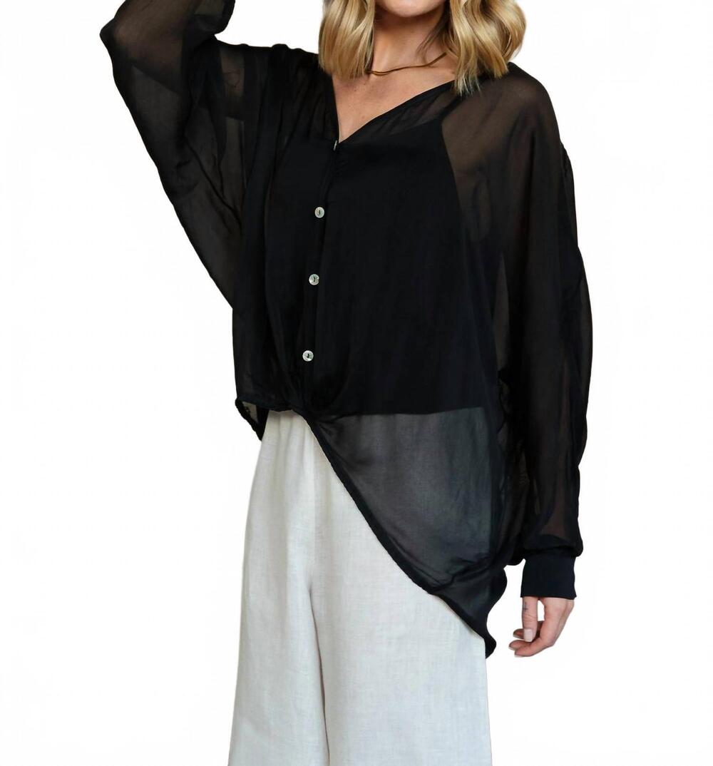 NEW COBBLESTONE LIVING milani silk top in black